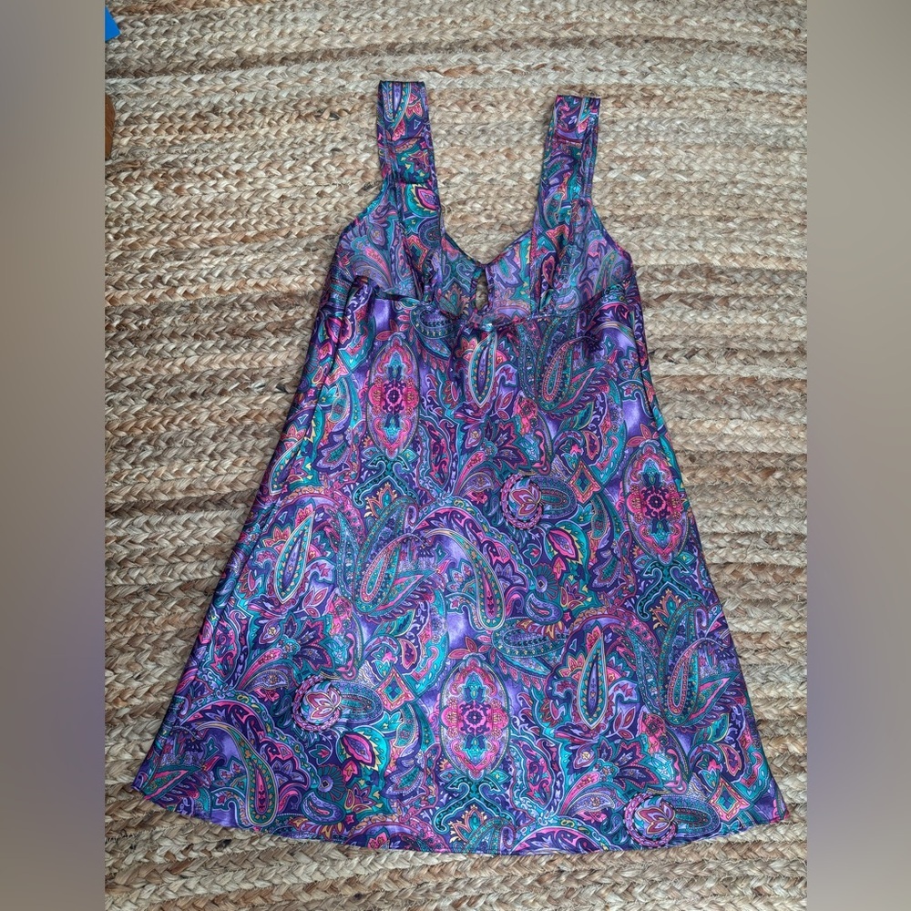 Vintage Adonna Medium Purple Paisley Y2K Slip Dress with Keyhole Cutout - Picture 5 of 7